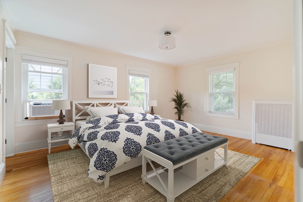 3 bed, 3 bath apartment for rent at 16 Chapin Rd, Newton Center — photo 8 of 27