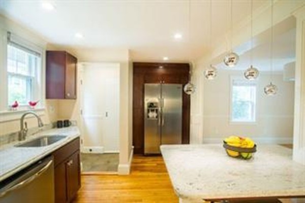 3 bed, 3 bath apartment for rent at 16 Chapin Rd Unit 0, Newton Center — photo 6 of 17