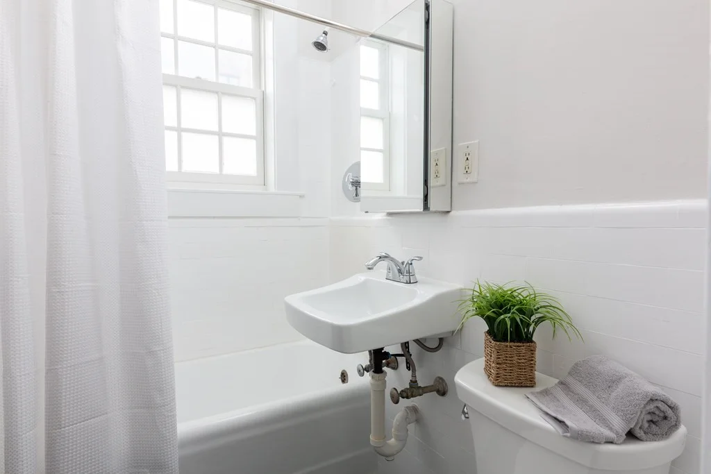2 bed, 1 bath apartment for rent at 16 Chauncy St Unit 43, Neighborhood Nine — photo 16 of 23