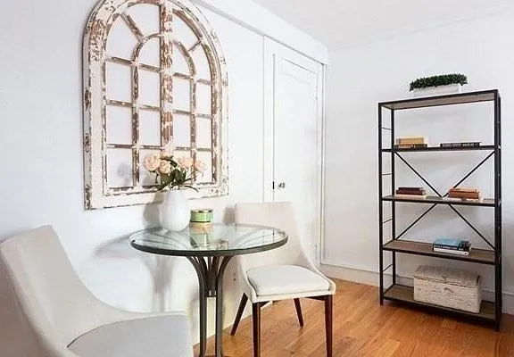 1 bed, 1 bath apartment for rent at 16 Chauncy St Unit G, Neighborhood Nine — photo 6 of 19