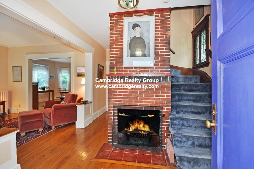 6 bed, 2.5 bath apartment for rent at 16 Chetwynd Rd Unit T, West Somerville — photo 14 of 18