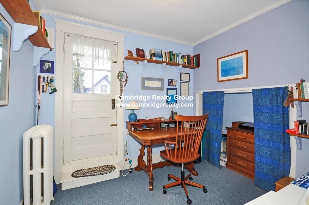6 bed, 2.5 bath apartment for rent at 16 Chetwynd Rd Unit T, West Somerville — photo 8 of 18
