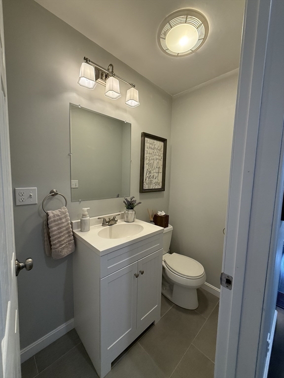 3 bed, 1 bath apartment for rent at 16 Church St, Natick — photo 10 of 16