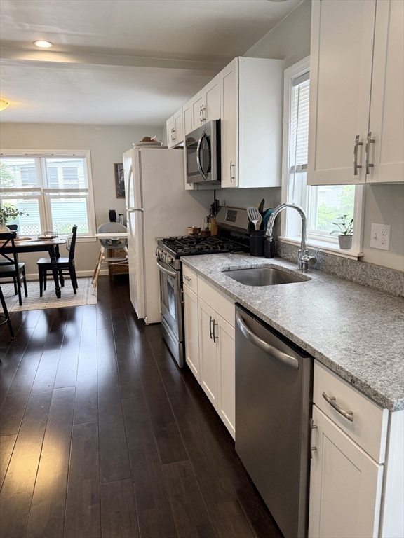 3 bed, 1 bath apartment for rent at 16 Church St, Natick — photo 9 of 16