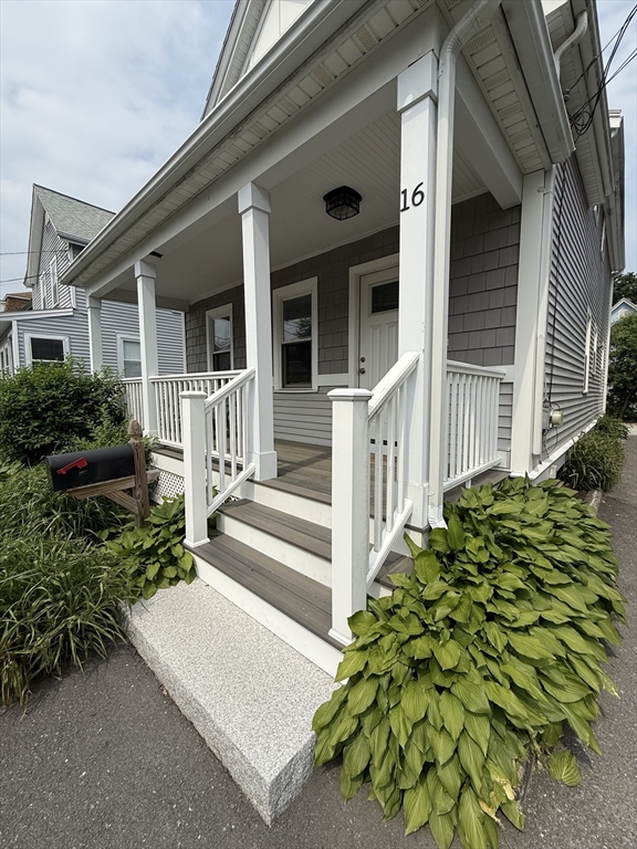 3 bed, 1 bath apartment for rent at 16 Church St, Natick — photo 1 of 16
