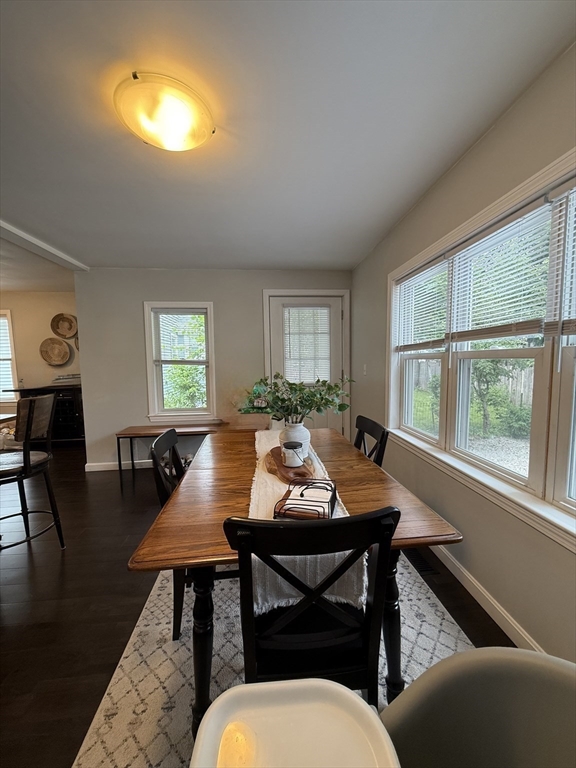 3 bed, 1 bath apartment for rent at 16 Church St, Natick — photo 4 of 16