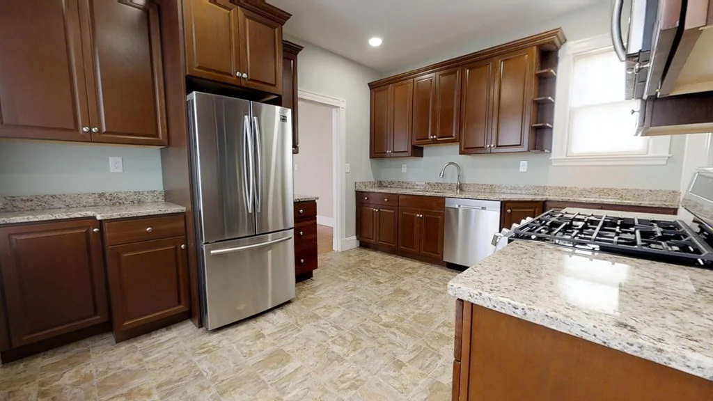 2 bed, 1 bath apartment for rent at 16 Church St Unit 2R, Belmont — photo 2 of 12