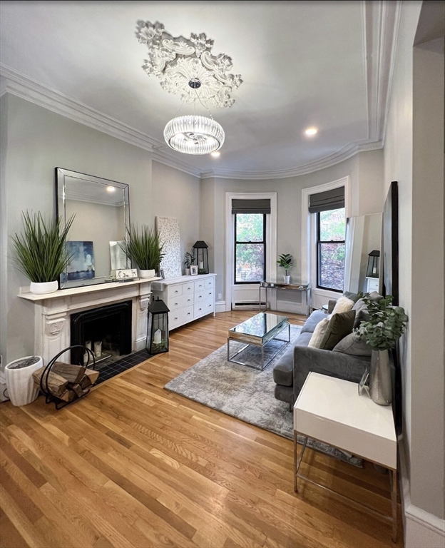 1 bed, 1 bath apartment for rent at 16 Claremont Park Unit 3, South End — photo 3 of 23