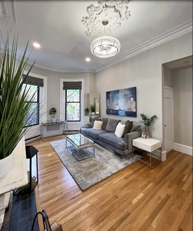 1 bed, 1 bath apartment for rent at 16 Claremont Park Unit 3, South End — photo 4 of 23