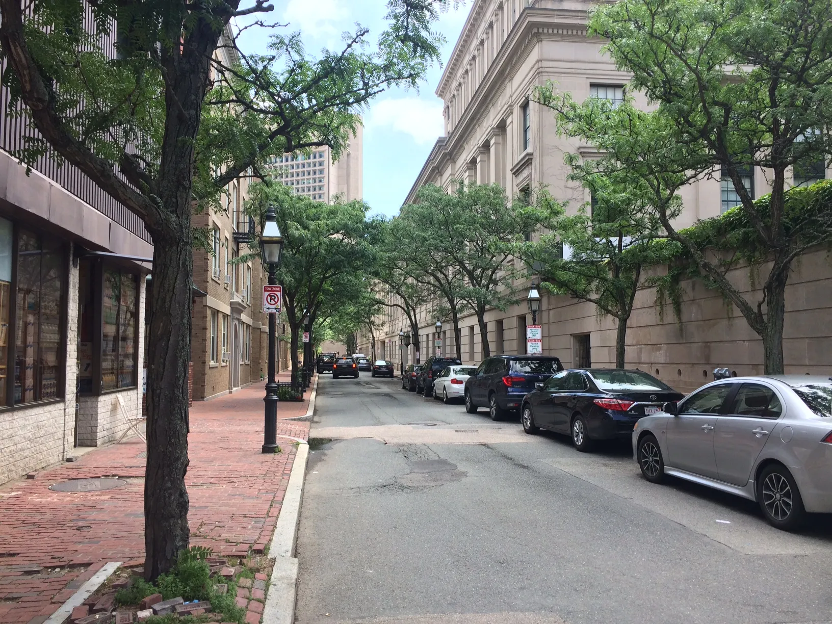 3 bed, 1 bath apartment for rent at 16 Clearway St Unit 6, Back Bay — photo 18 of 20