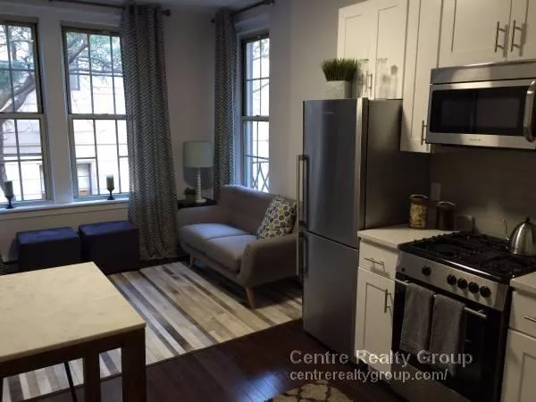3 bed, 1 bath apartment for rent at 16 Clearway St Unit 6, Back Bay — photo 6 of 20