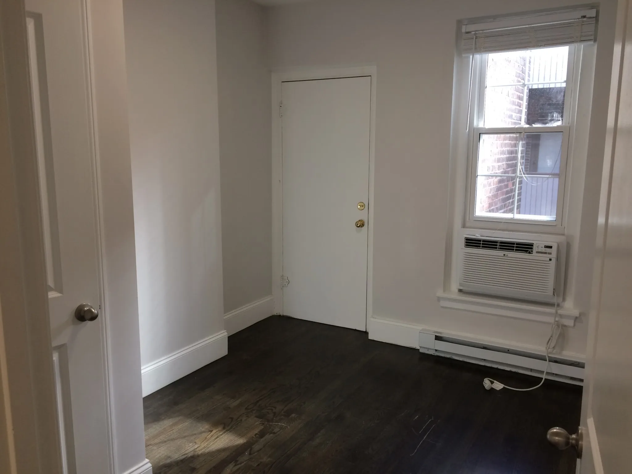 3 bed, 1 bath apartment for rent at 16 Clearway St Unit 6, Back Bay — photo 16 of 20
