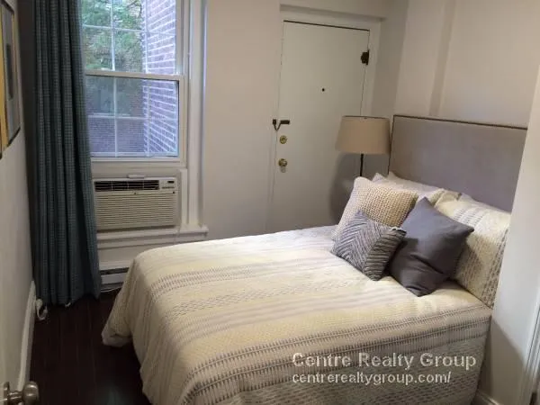 3 bed, 1 bath apartment for rent at 16 Clearway St Unit 6, Back Bay — photo 2 of 20