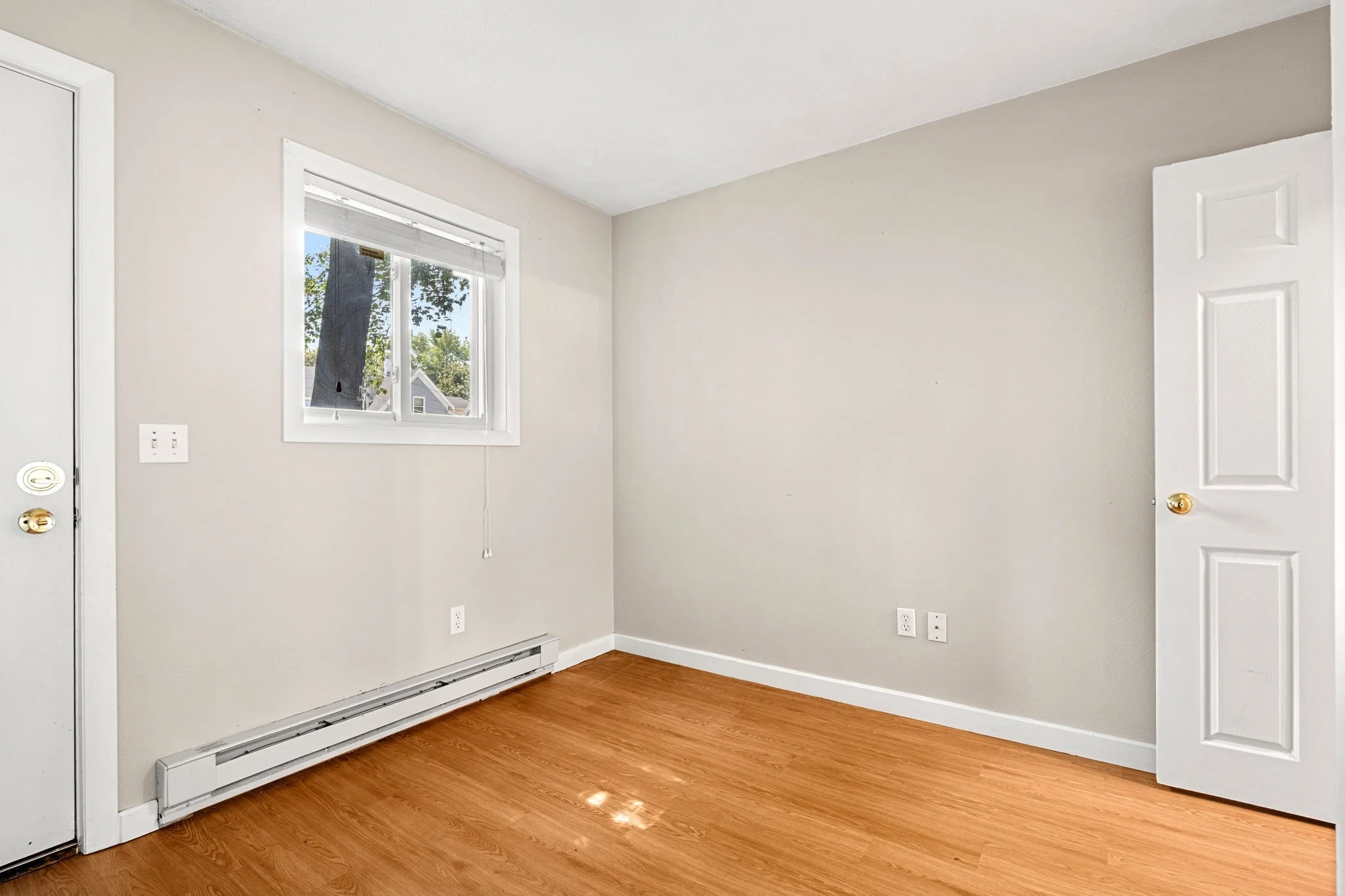 2 bed, 1 bath apartment for rent at 16 Cleveland Pl Unit 8, Gloucester — photo 7 of 11