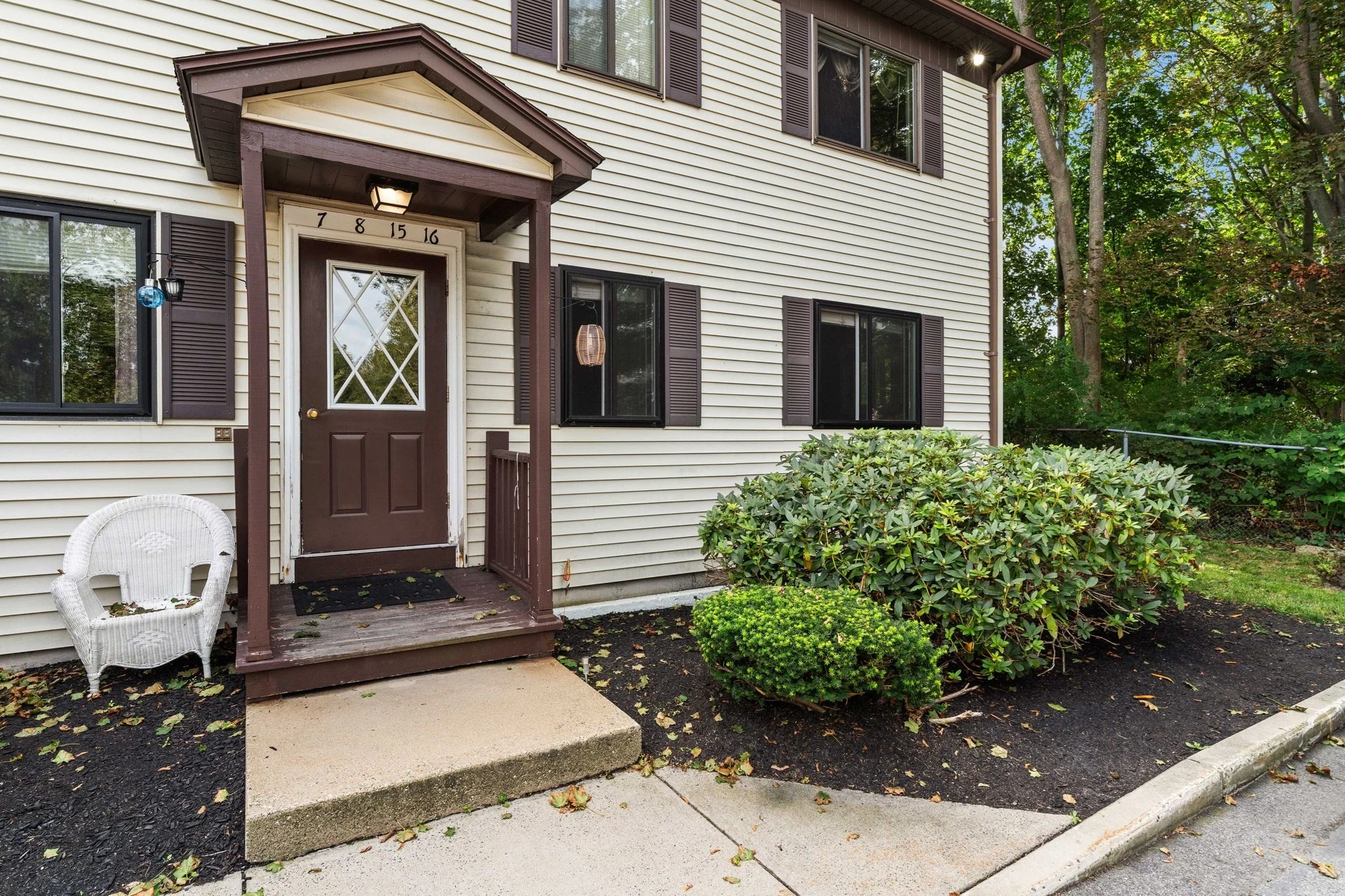 2 bed, 1 bath apartment for rent at 16 Cleveland Pl Unit 8, Gloucester — photo 11 of 11