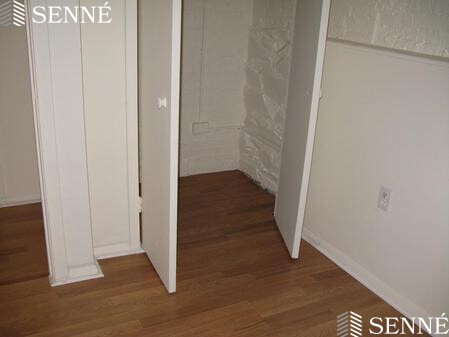 1.5 bed, 1 bath apartment for rent at 16 Clinton St Unit B, Mid Cambridge — photo 5 of 7