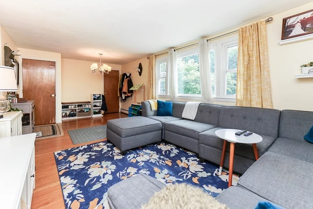 3 bed, 1 bath apartment for rent at 16 Copeland St Unit 16, Watertown — photo 5 of 15