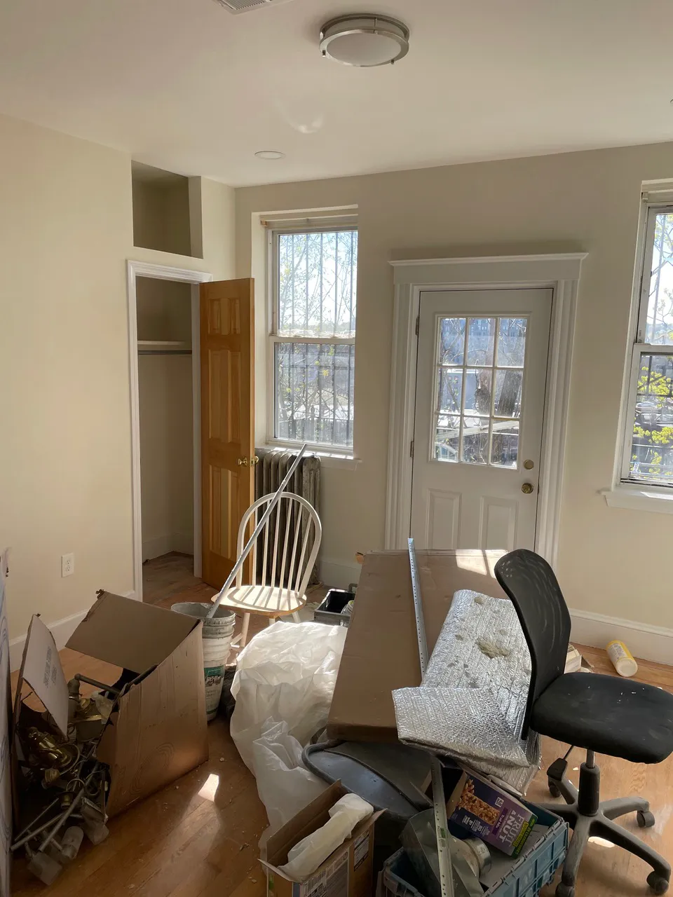4 bed, 2 bath apartment for rent at 16 Copenger St Unit 2, Mission Hill — photo 27 of 40