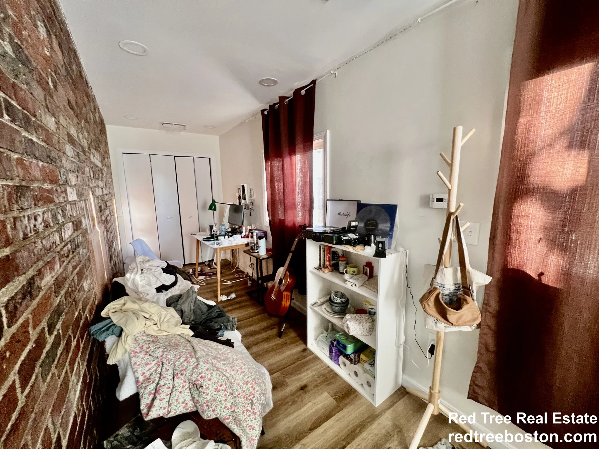 4 bed, 2 bath apartment for rent at 16 Copenger St Unit 2A, Mission Hill — photo 8 of 12