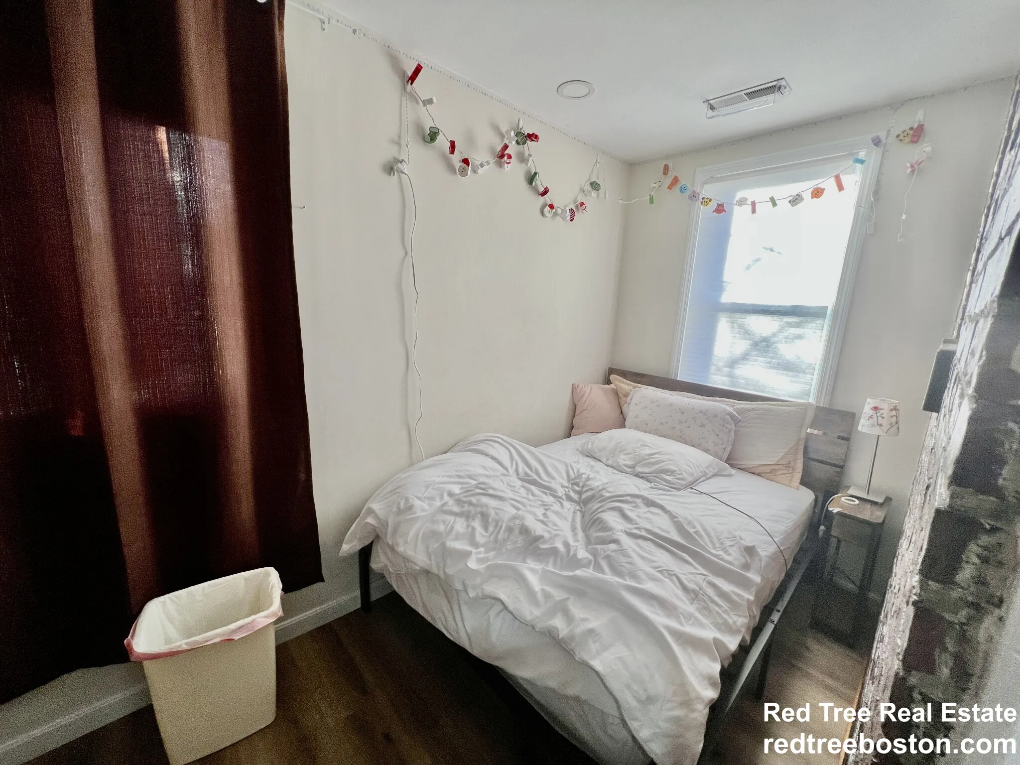 4 bed, 2 bath apartment for rent at 16 Copenger St Unit 2A, Mission Hill — photo 9 of 12