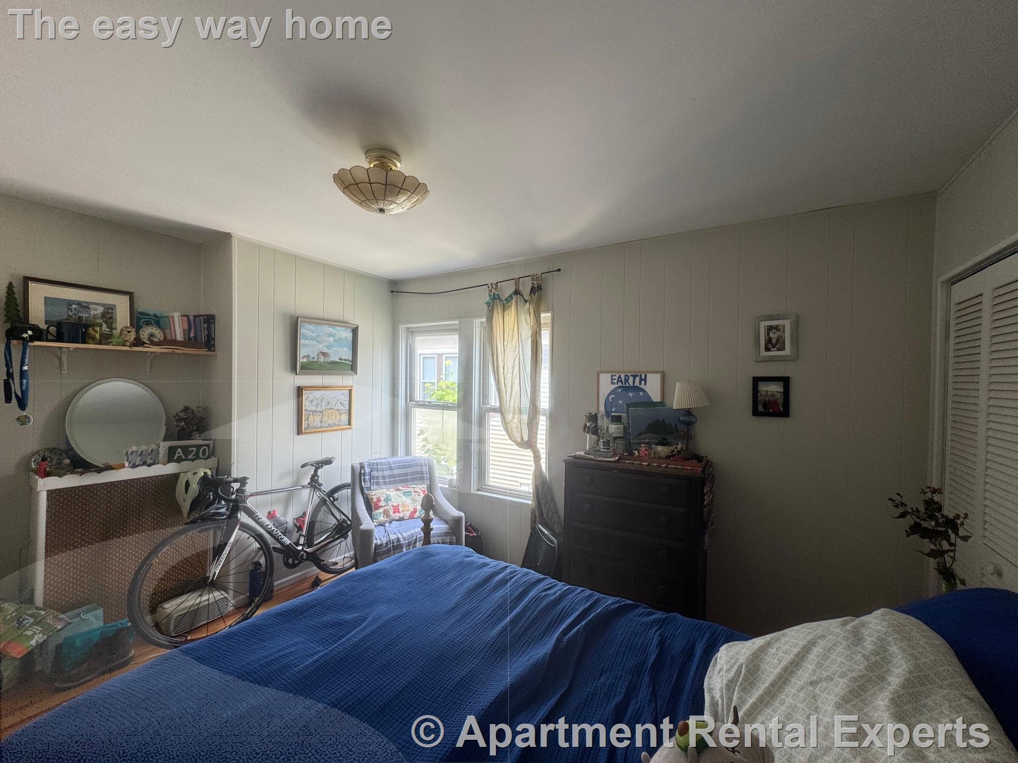3 bed, 1 bath apartment for rent at 16 Corinthian Rd, Davis Square — photo 13 of 19