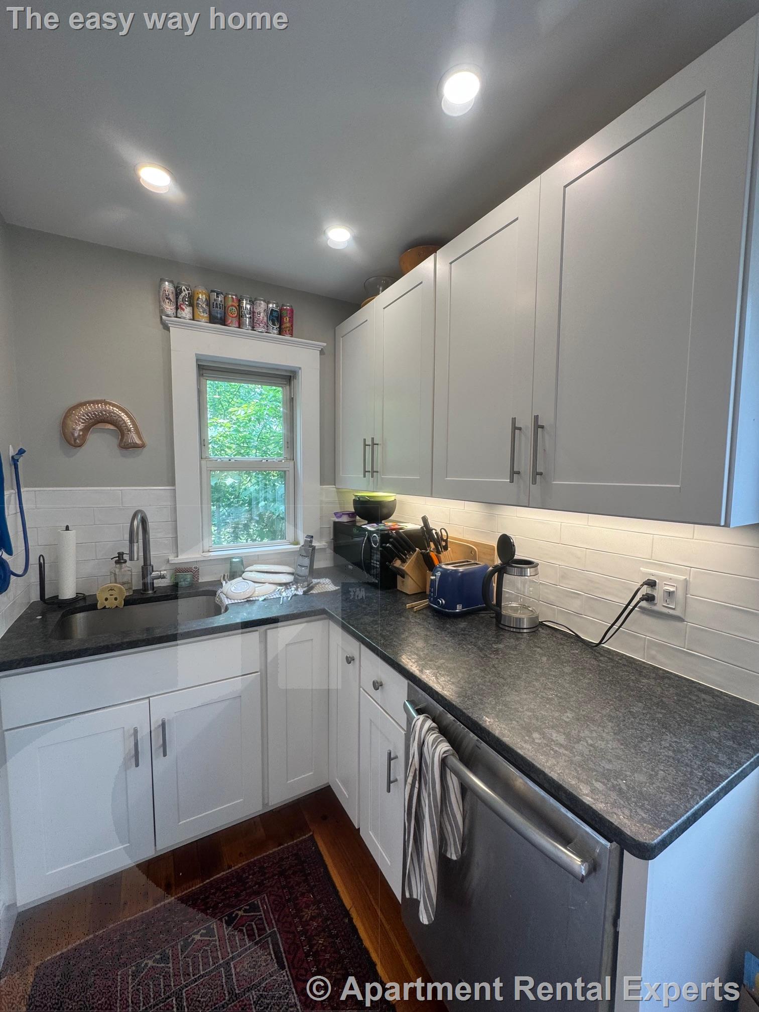 3 bed, 1 bath apartment for rent at 16 Corinthian Rd, Davis Square — photo 16 of 19