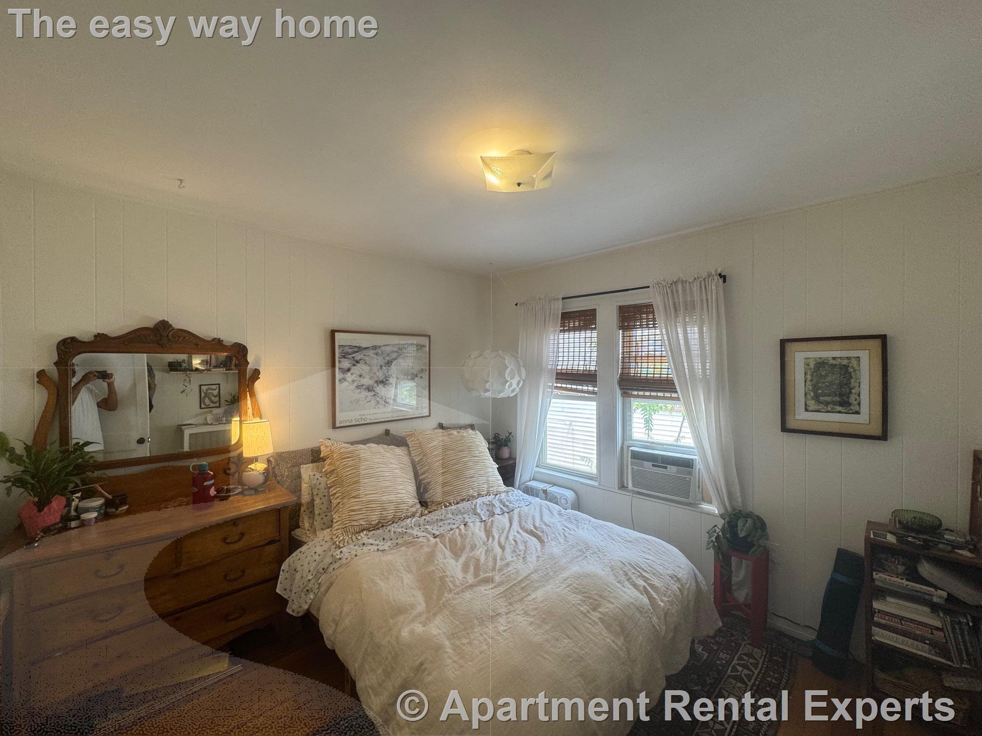 3 bed, 1 bath apartment for rent at 16 Corinthian Rd, Davis Square — photo 9 of 19