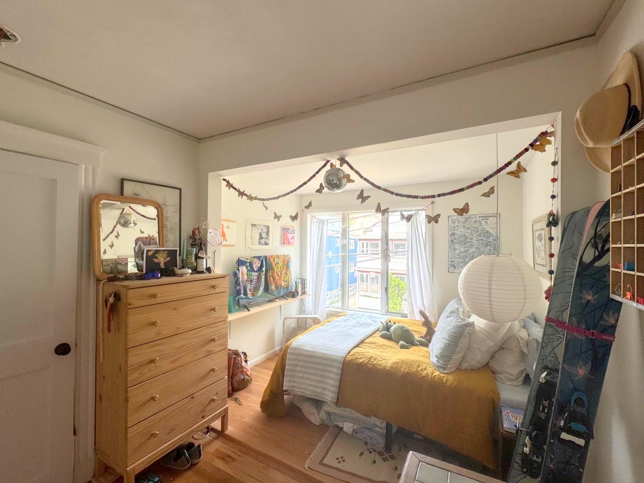 3.5 bed, 1 bath apartment for rent at 16 Corinthian Rd Unit 2, Tufts — photo 12 of 19
