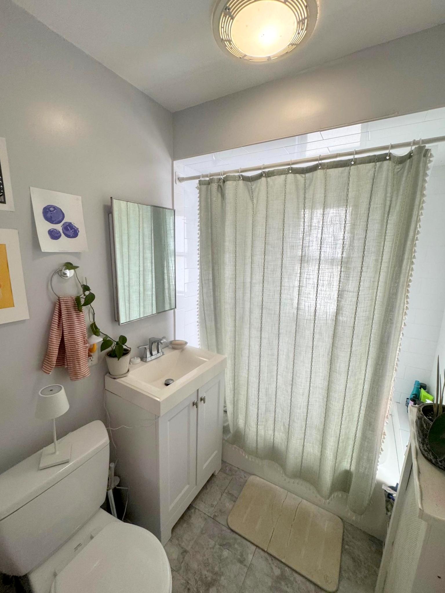 3.5 bed, 1 bath apartment for rent at 16 Corinthian Rd Unit 2, Tufts — photo 15 of 19