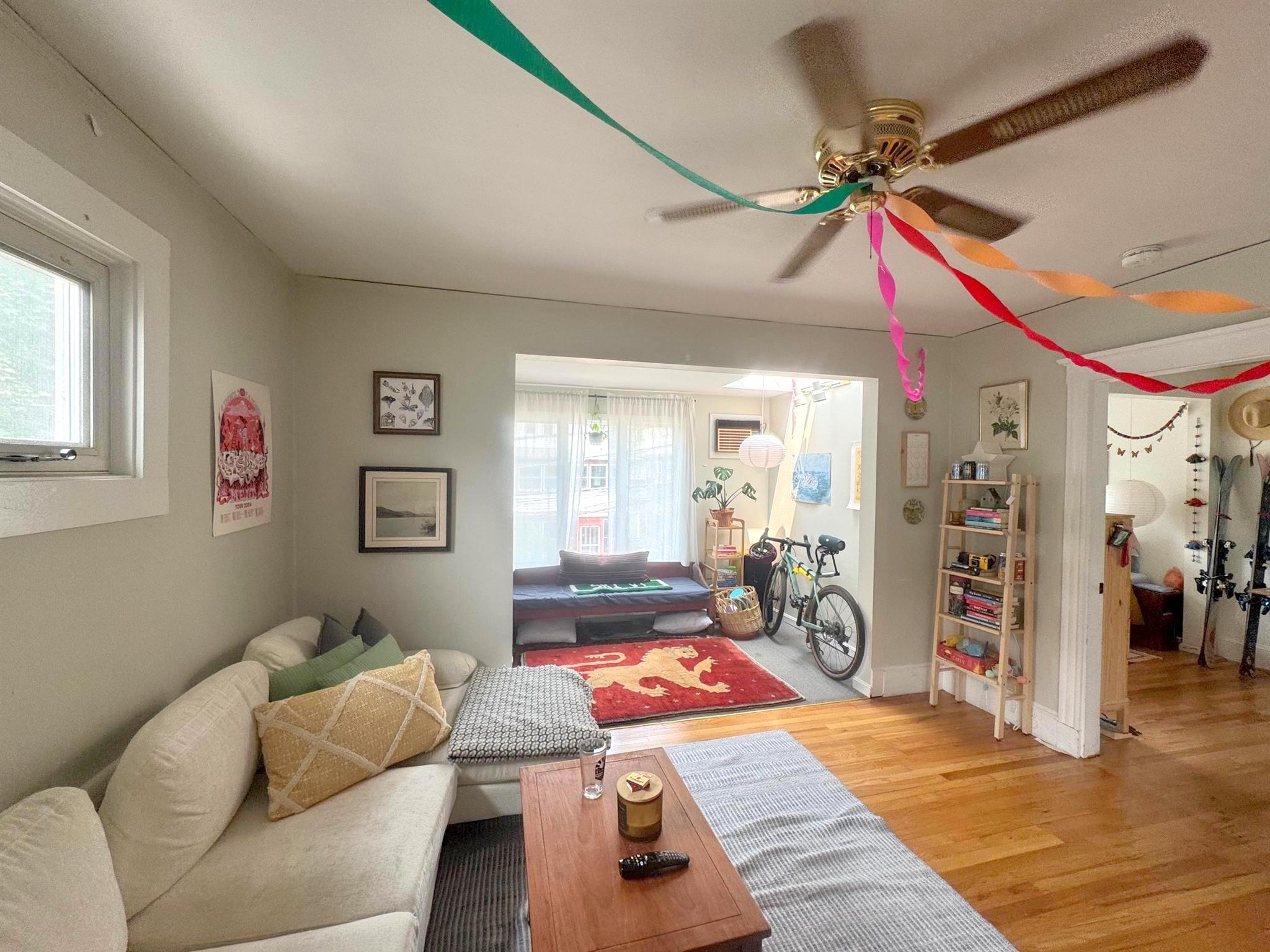 3.5 bed, 1 bath apartment for rent at 16 Corinthian Rd Unit 2, Tufts — photo 9 of 19