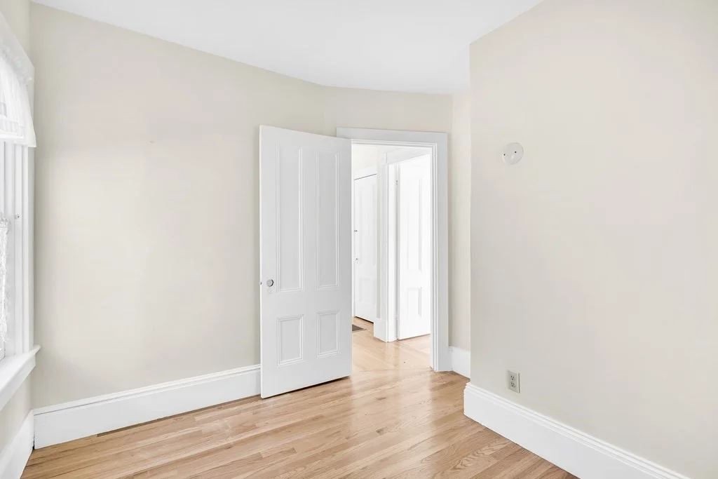 4 bed, 1 bath apartment for rent at 16 County St Unit 2, Foxborough — photo 27 of 39