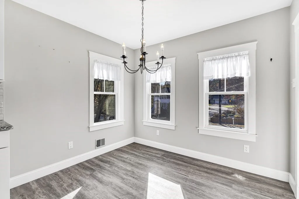 4 bed, 1 bath apartment for rent at 16 County St Unit 2, Foxborough — photo 20 of 39