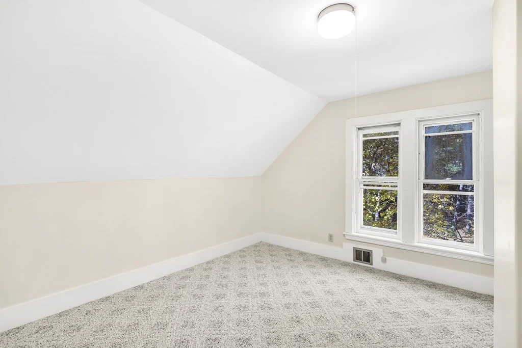 4 bed, 1 bath apartment for rent at 16 County St Unit 2, Foxborough — photo 34 of 39