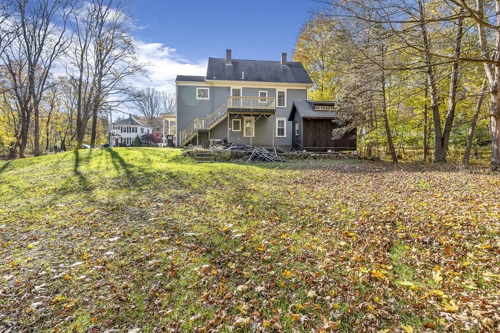 4 bed, 1 bath apartment for rent at 16 County St Unit 2, Foxborough — photo 9 of 39