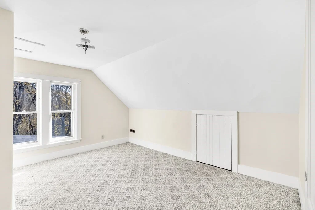 4 bed, 1 bath apartment for rent at 16 County St Unit 2, Foxborough — photo 31 of 39