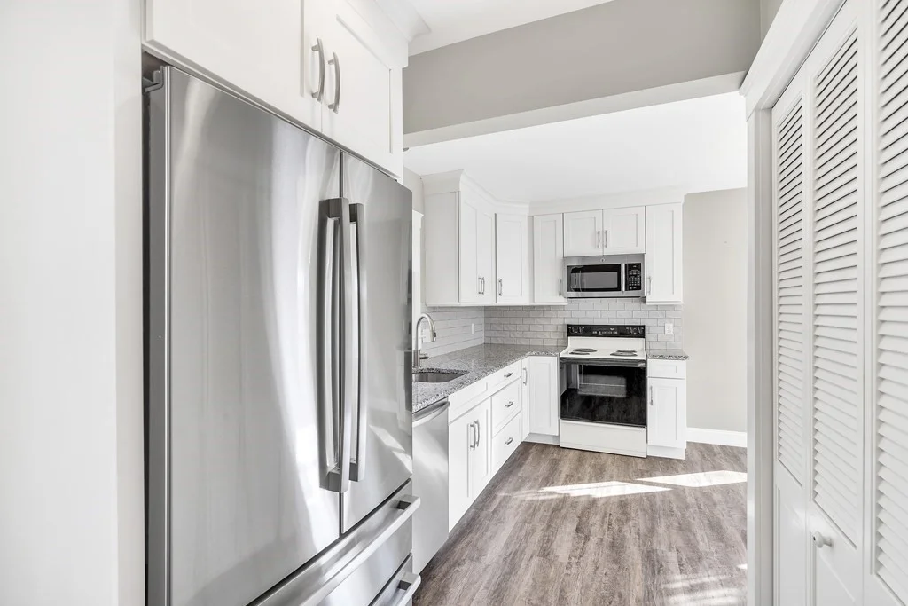 4 bed, 1 bath apartment for rent at 16 County St Unit 2, Foxborough — photo 15 of 39