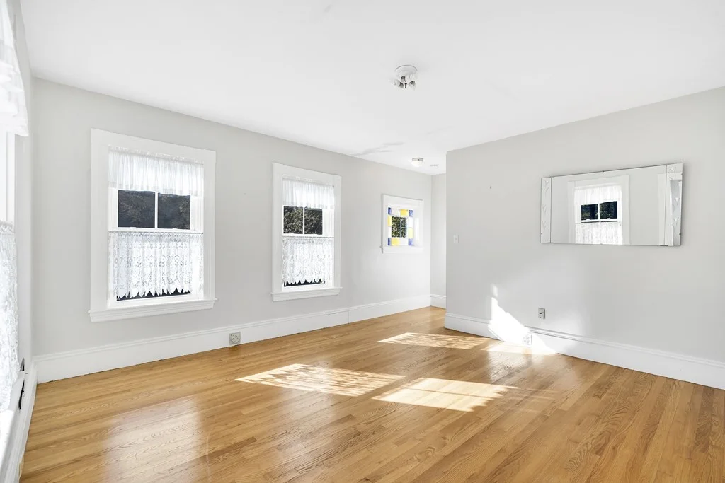 4 bed, 1 bath apartment for rent at 16 County St Unit 2, Foxborough — photo 21 of 39