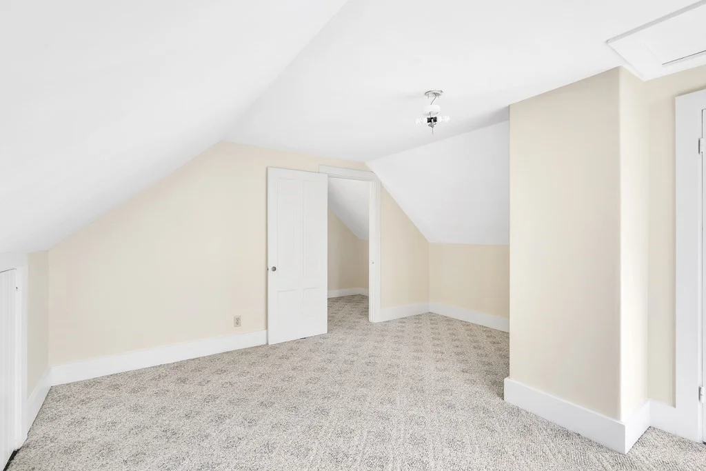 4 bed, 1 bath apartment for rent at 16 County St Unit 2, Foxborough — photo 33 of 39