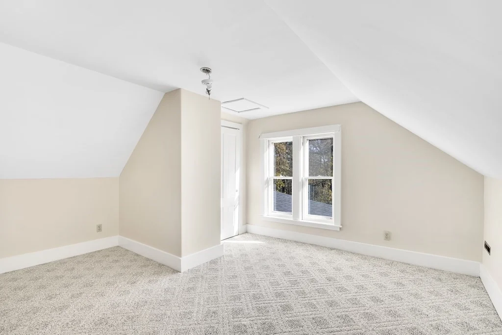 4 bed, 1 bath apartment for rent at 16 County St Unit 2, Foxborough — photo 32 of 39