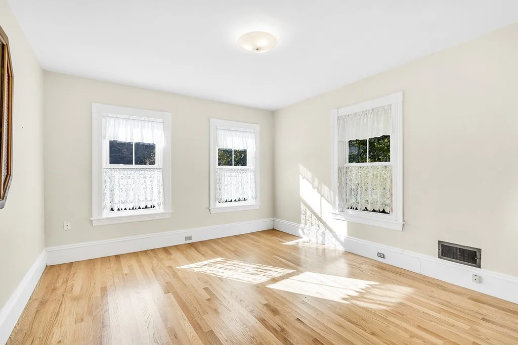 4 bed, 1 bath apartment for rent at 16 County St Unit 2, Foxborough — photo 28 of 39