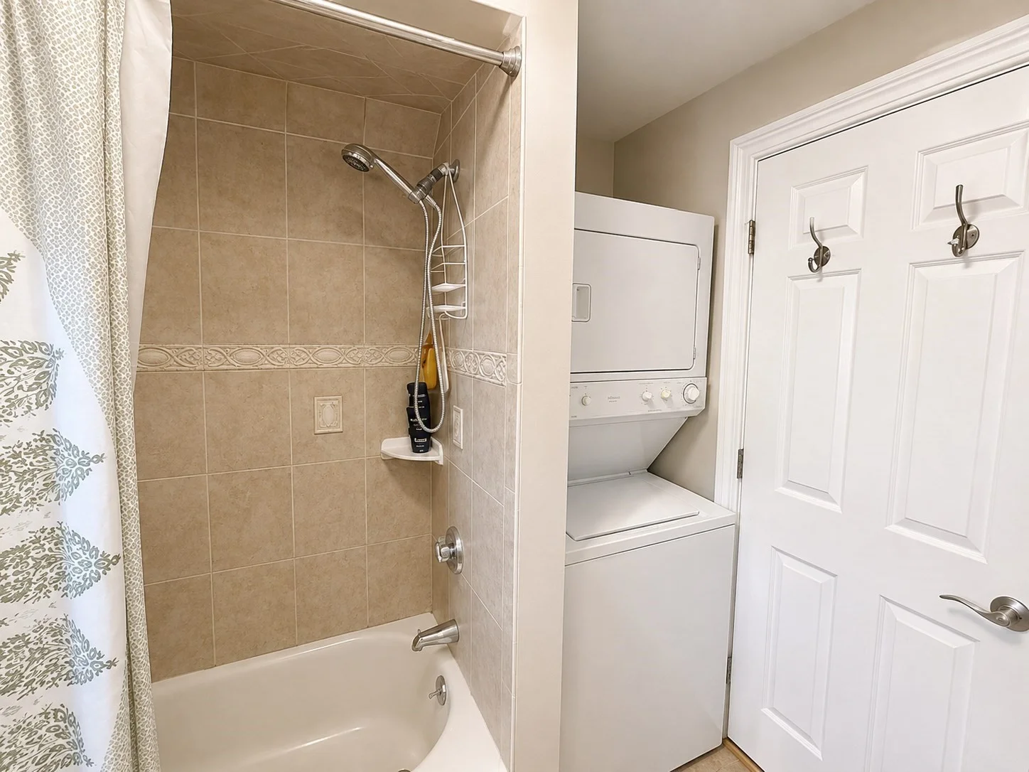 2 bed, 1 bath apartment for rent at 16 Cross Street East Unit 2, East Somerville — photo 8 of 15
