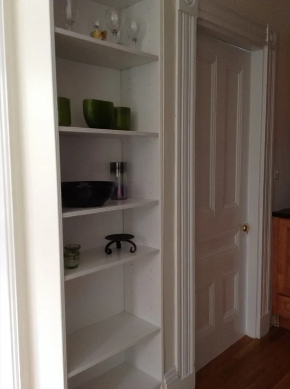Studio bed, 1 bath apartment for rent at 16 Cumberland St Unit 1, Back Bay — photo 5 of 8