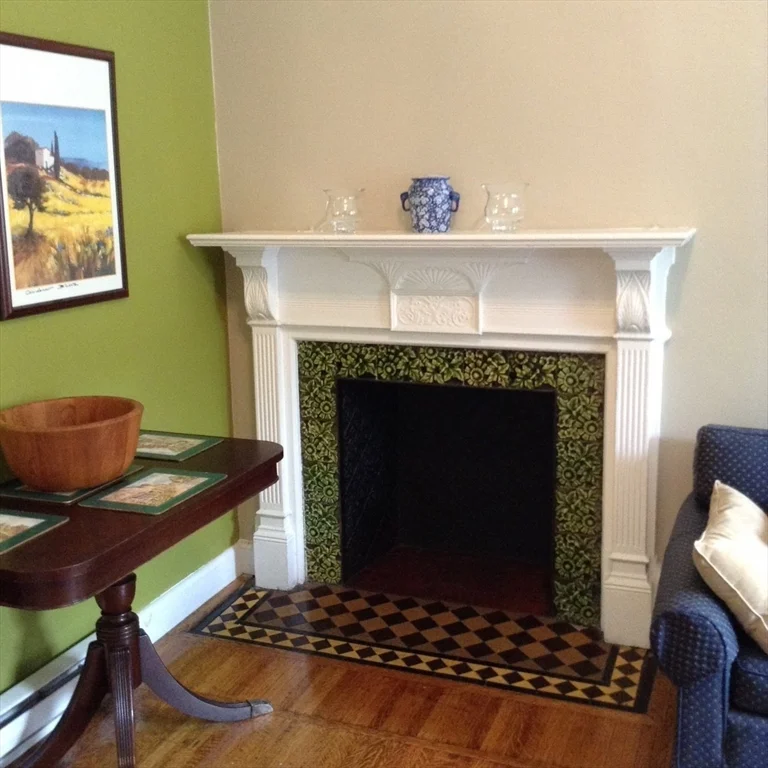 Studio bed, 1 bath apartment for rent at 16 Cumberland St Unit 1, South End — photo 4 of 8