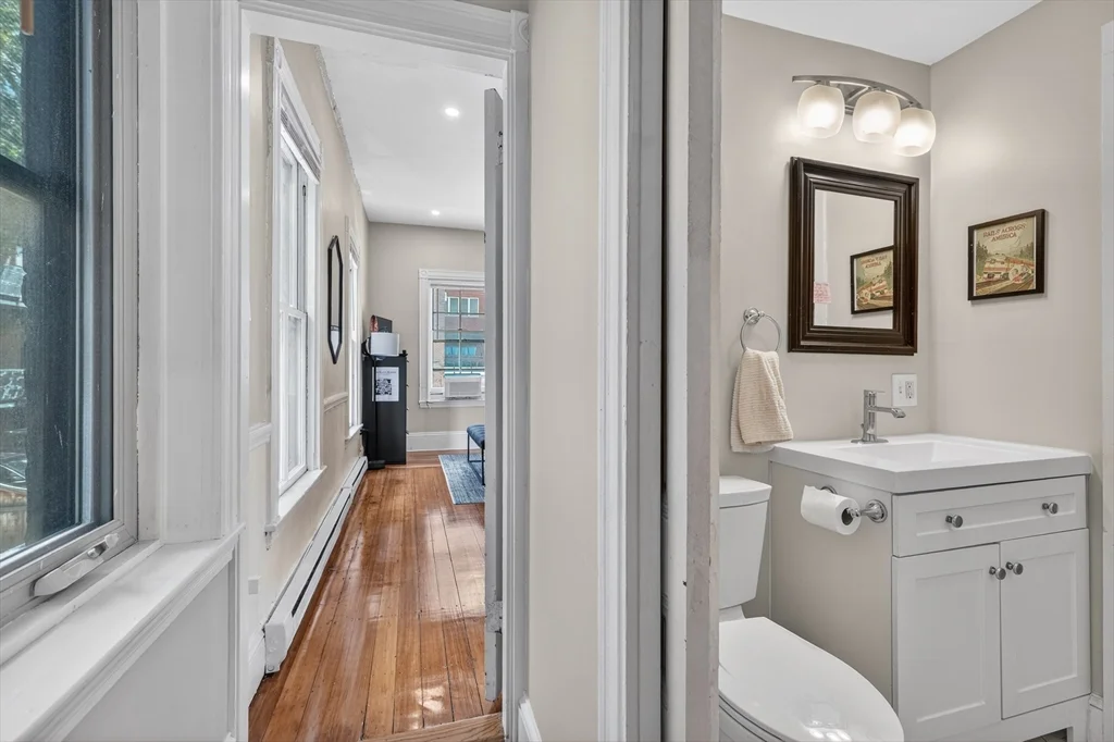 1 bed, 1 bath apartment for rent at 16 Cumberland St Unit 2, Back Bay — photo 14 of 15