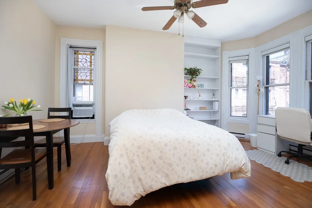Studio bed, 1 bath apartment for rent at 16 Cumberland St Unit 4, Back Bay