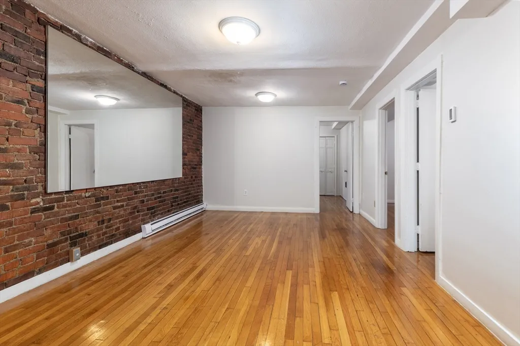 3 bed, 1 bath apartment for rent at 16 Cumberland St Unit B, Back Bay — photo 8 of 13