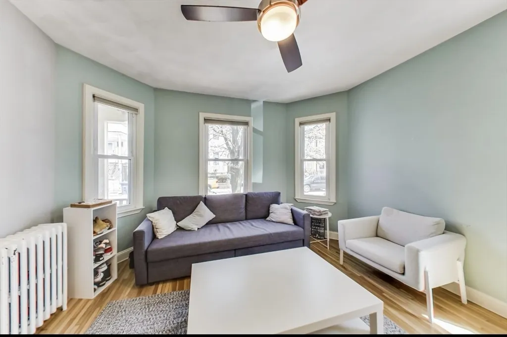 3 bed, 1 bath apartment for rent at 16 Cypress St Unit 1, Spring Hill — photo 7 of 21