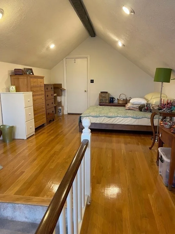 3 bed, 1 bath apartment for rent at 16 Dalton Rd Unit 16, Belmont — photo 4 of 12