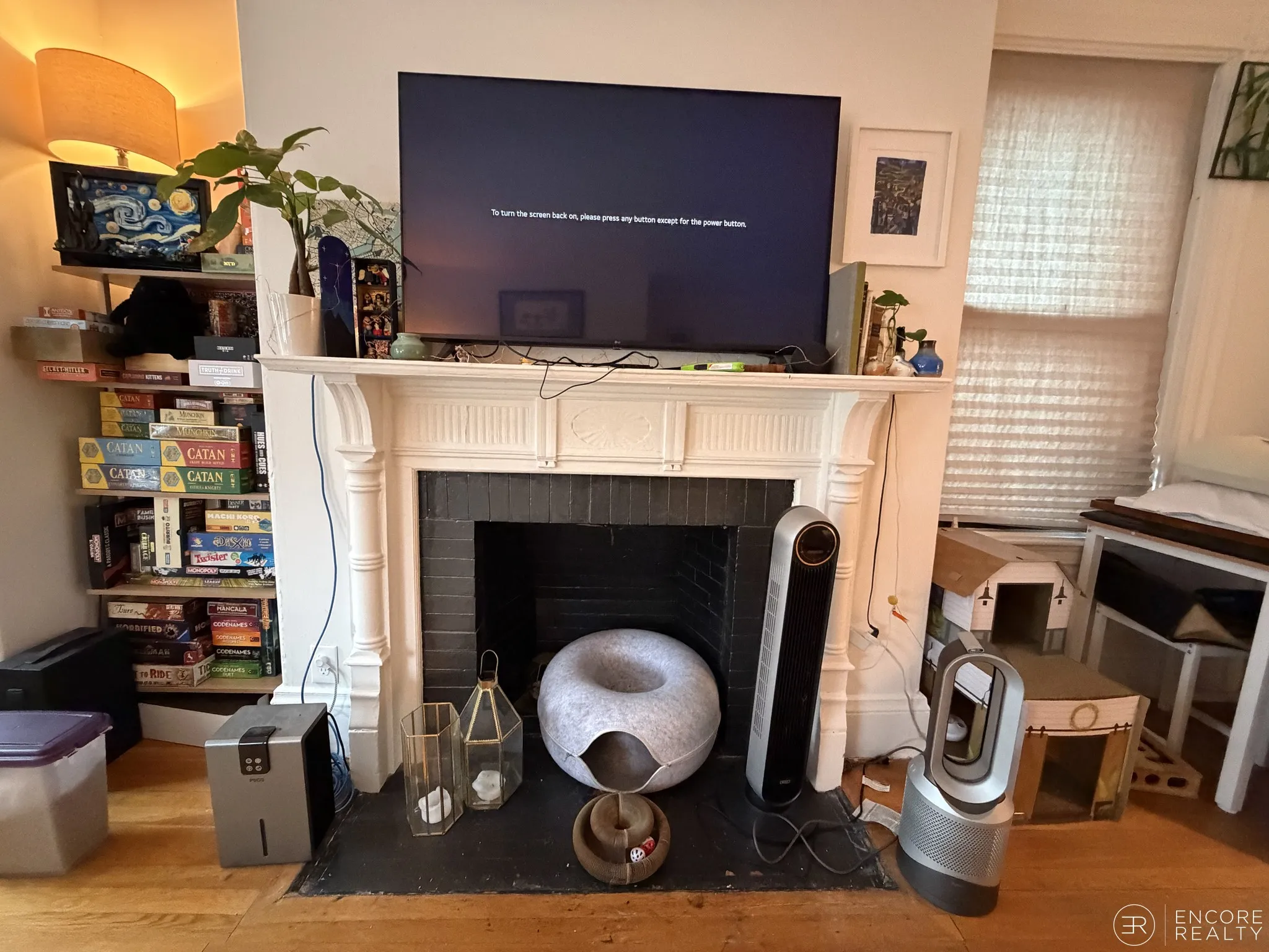 2 bed, 1 bath apartment for rent at 16 Davis Ave Unit 4, Emerson Gardens — photo 5 of 22