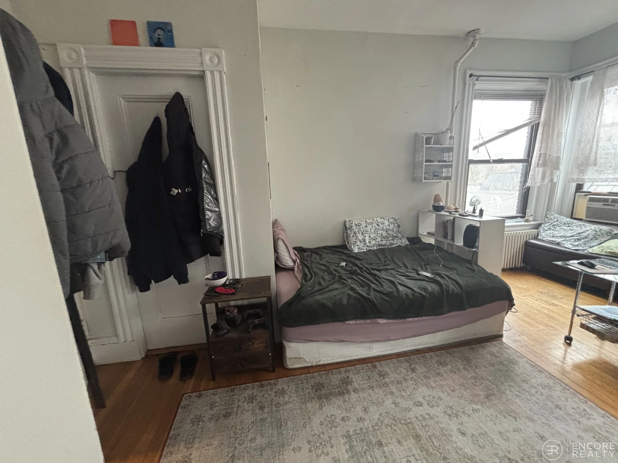 Studio bed, 1 bath apartment for rent at 16 Davis Ave Unit 9, Emerson Gardens — photo 2 of 3